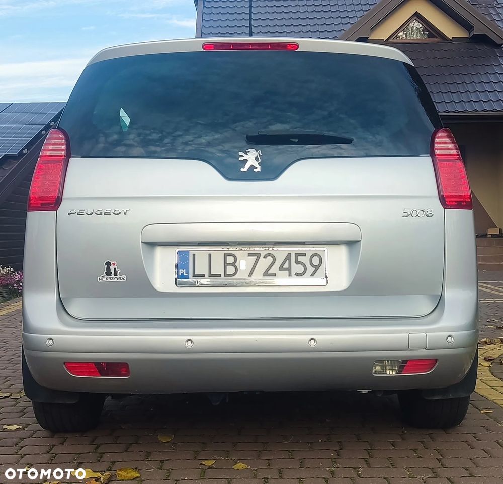 Peugeot 5008 - 6