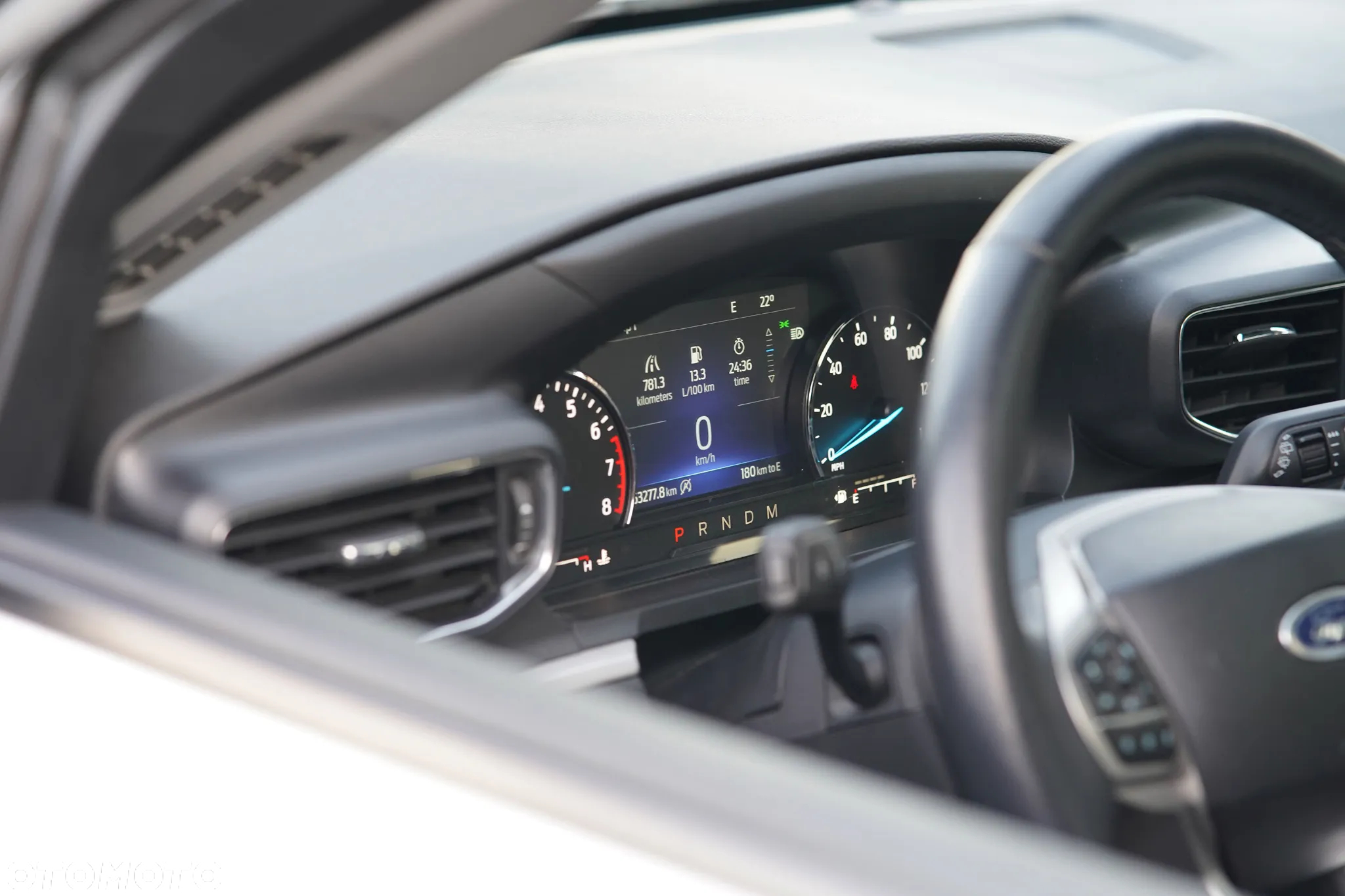 Ford Explorer - 12