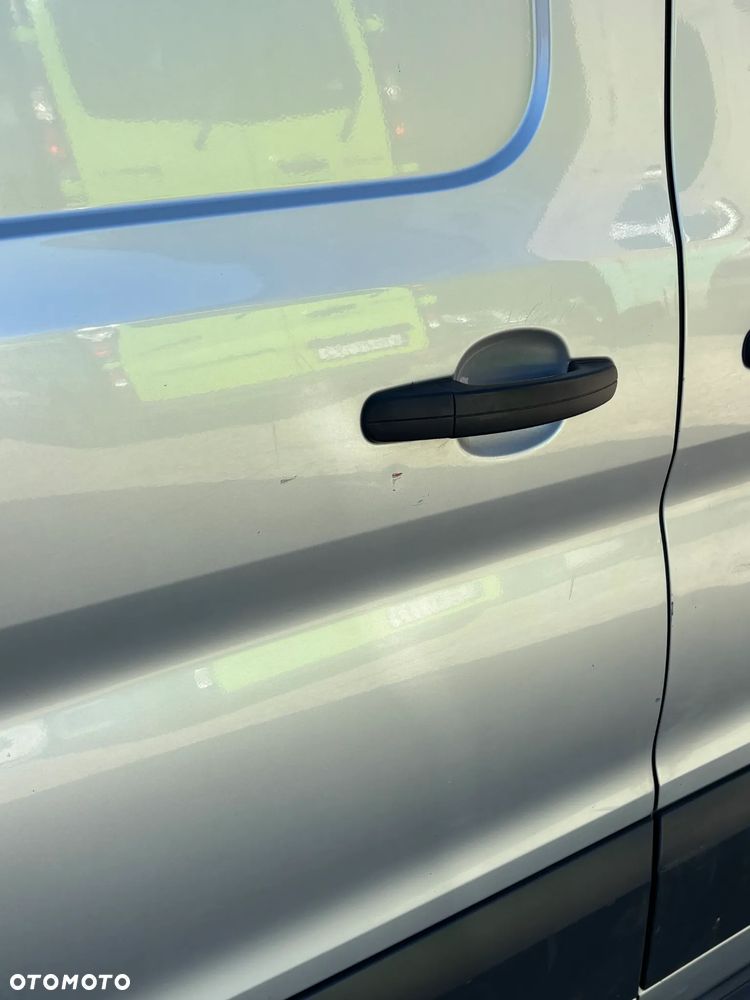 Ford Transit - 17