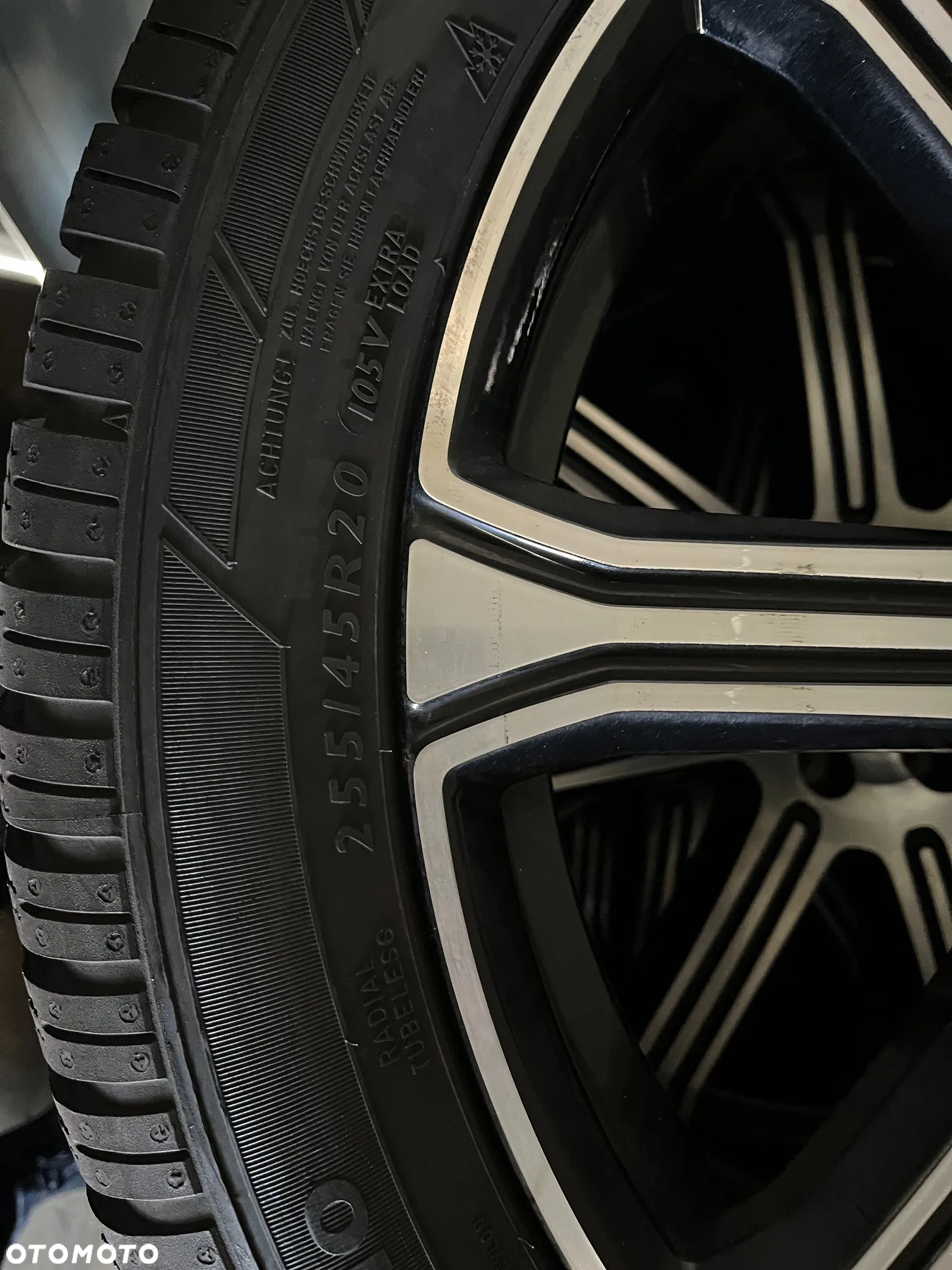 Koła Volvo XC60 255/45 R20 - 11
