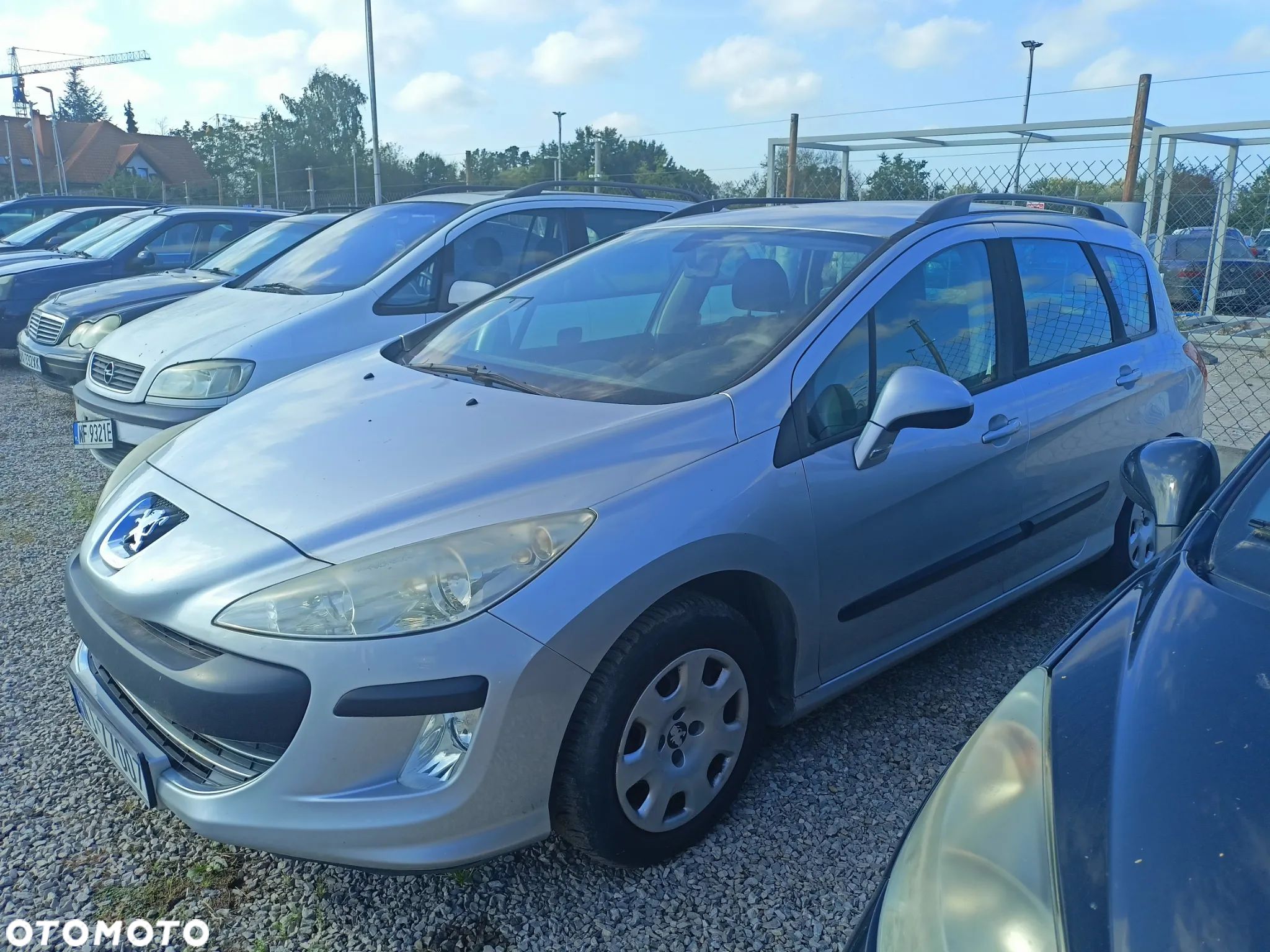 Peugeot 308 - 1