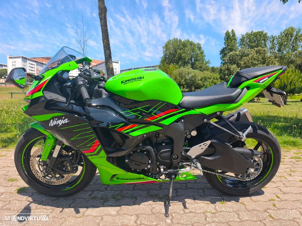 Kawasaki ZX 6R - 11