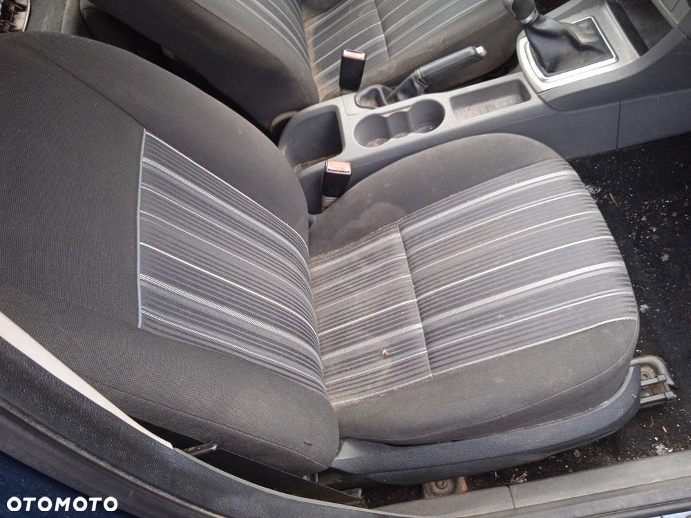 Fotel Kierowcy Pasażera Ford Focus MK2 Combi - 2