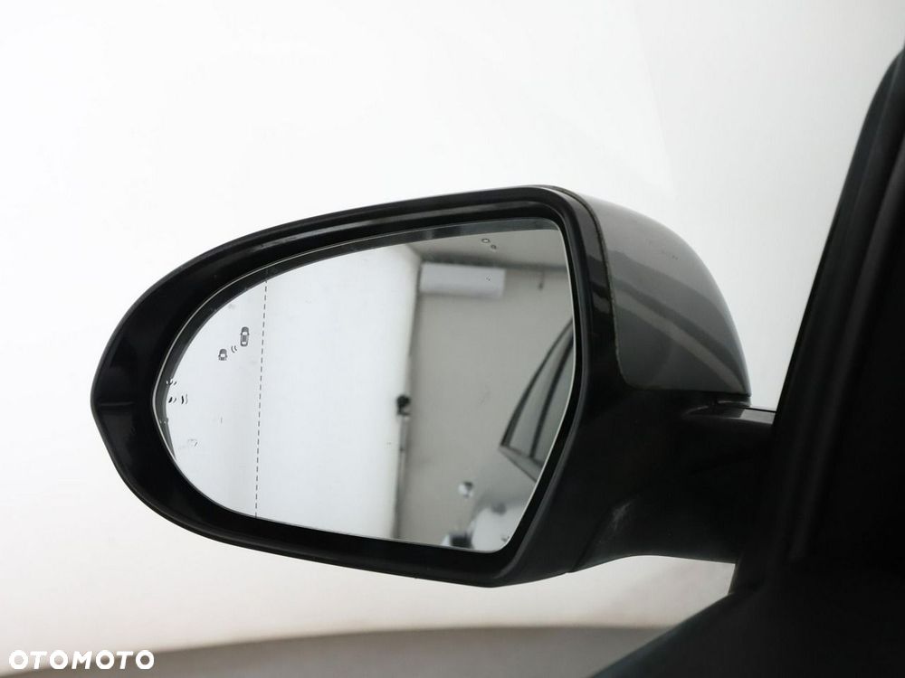 Kia Niro 1.6 GDI 2WD Spirit - 37