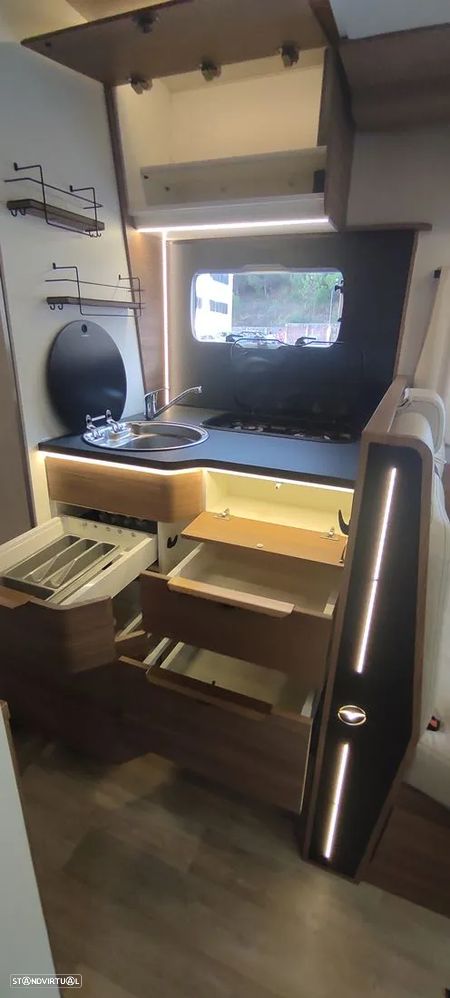 Pilote Expression P746C - IVA descriminado - C. central - Cx. AT9 - 12