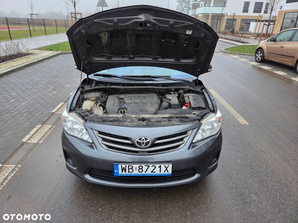 Toyota Corolla 1.6 Terra - 12