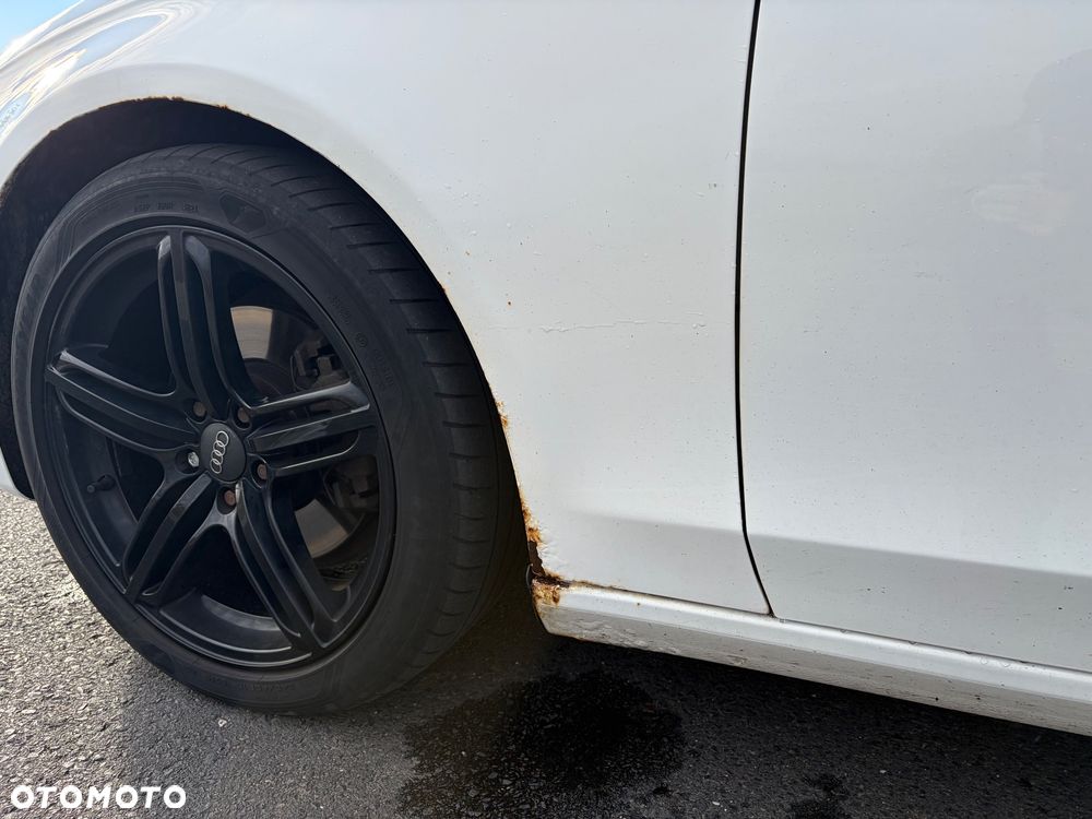 Audi A4 Avant - 13