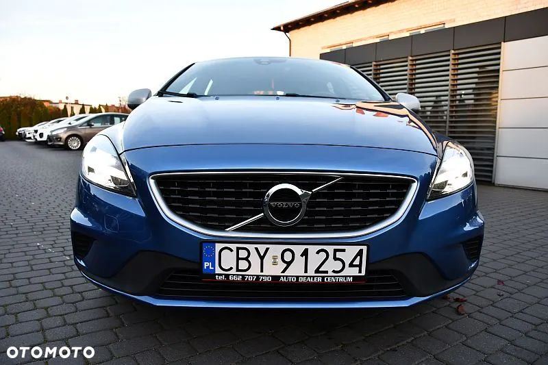 Volvo V40 D3 Drive-E SCR R-Design Momentum - 26