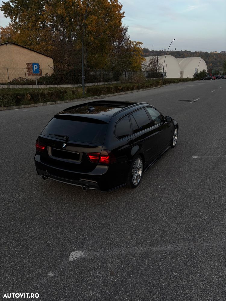 BMW Seria 3 330d xDrive DPF Aut. - 5