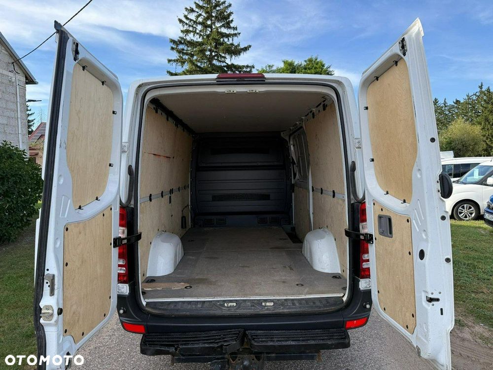 Mercedes-Benz Sprinter - 23