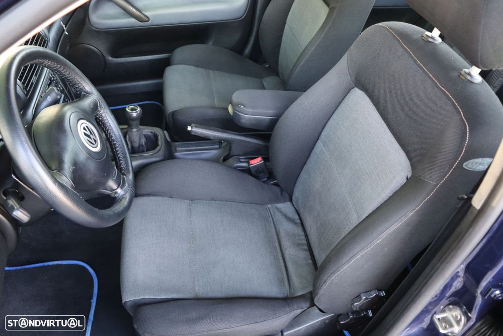 VW Passat 1.9 TDi Confortline - 15