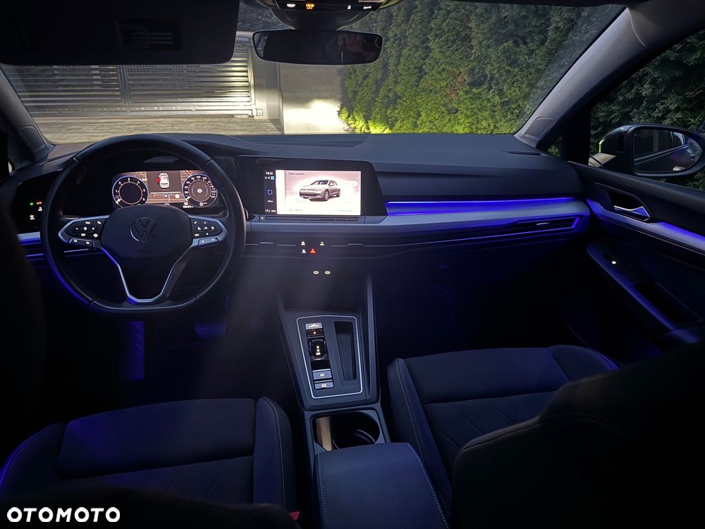 Volkswagen Golf - 19