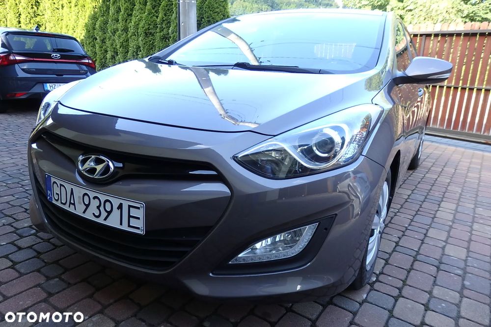 Hyundai i30 1.4 Premium - 28