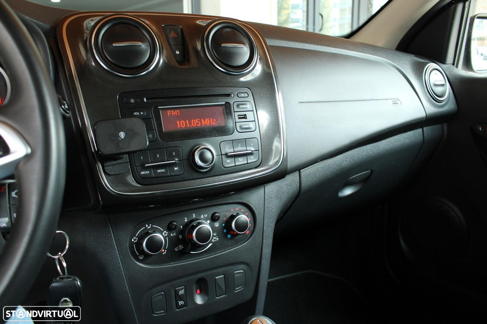 Dacia Sandero 1.0 SCe Comfort - 12