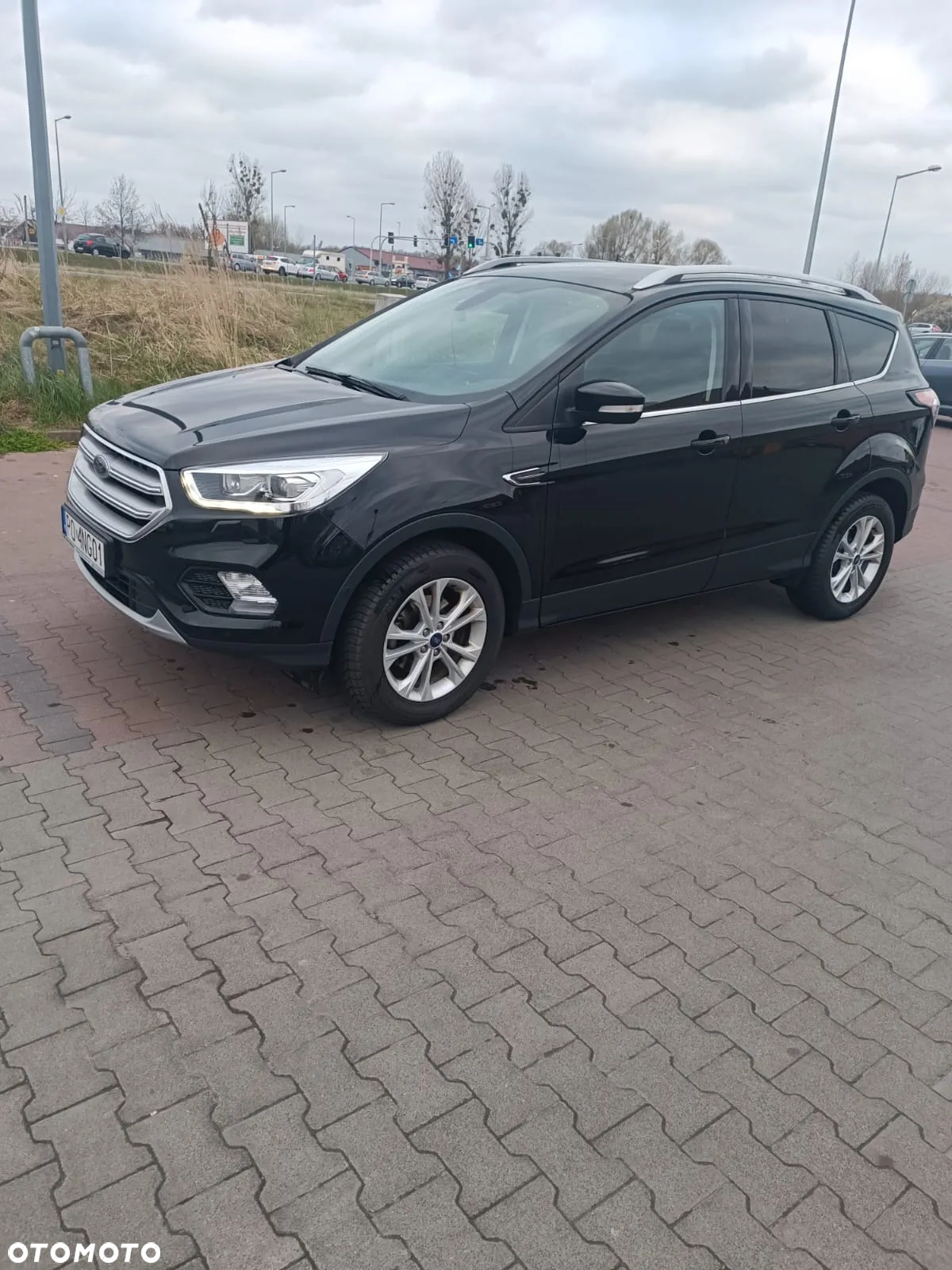 Ford Kuga 1.5 EcoBoost FWD Titanium ASS MMT6 - 3