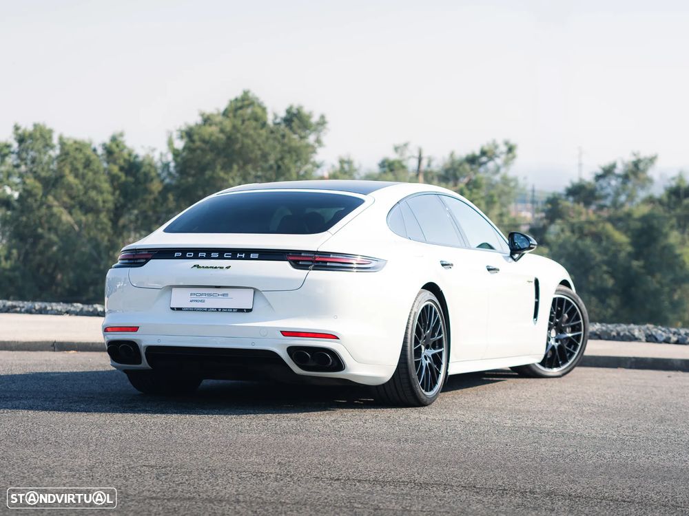 Porsche Panamera 4 E-Hybrid - 7