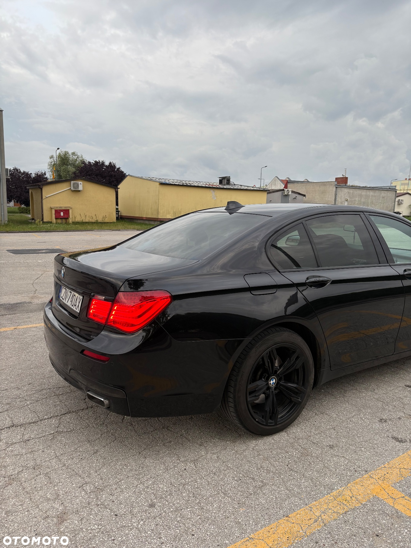 BMW Seria 7 740d - 2