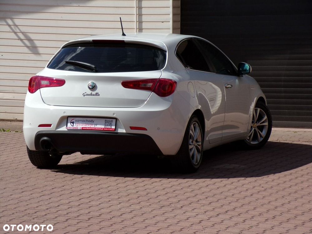 Alfa Romeo Giulietta - 12