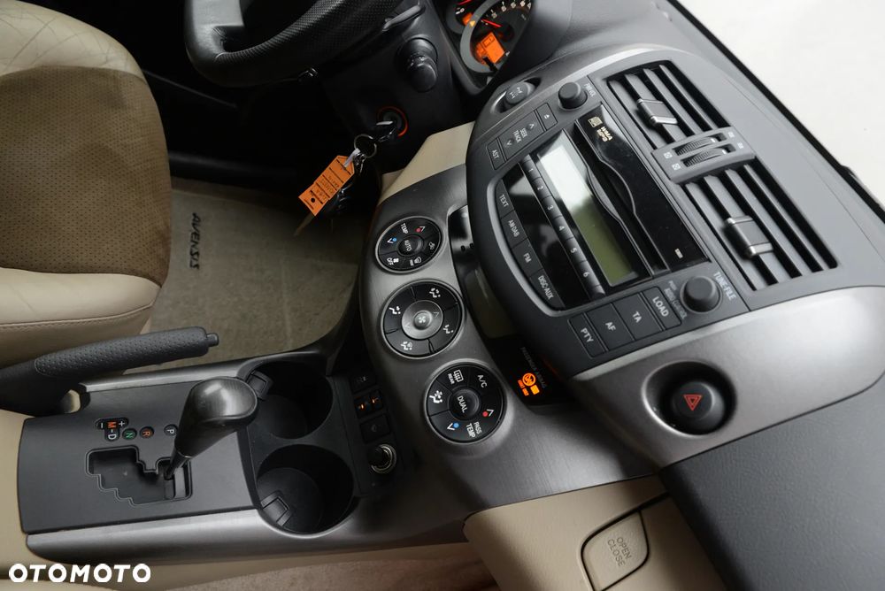 Toyota RAV4 2.0 VVT-i Premium MS - 8