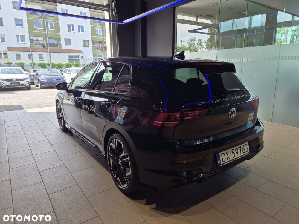 Volkswagen Golf - 3