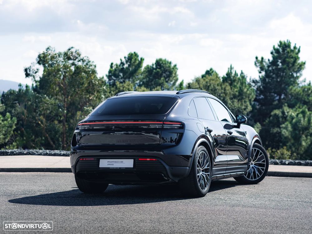 Porsche Macan Electric Turbo - 6