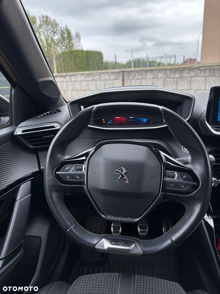 Peugeot 208 1.5 BlueHDi GT Line S&S - 6