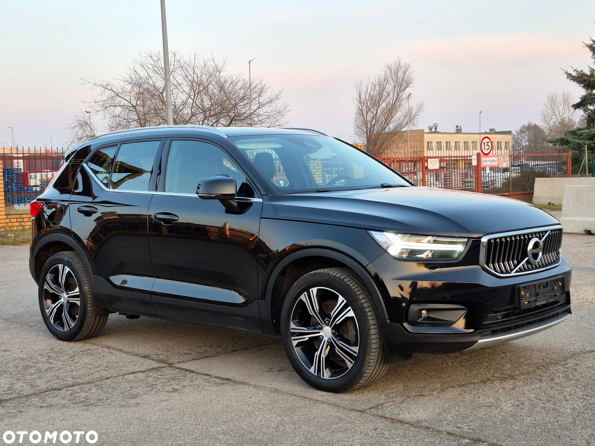 Volvo XC 40 T5 Plug-In Hybrid Inscription - 3