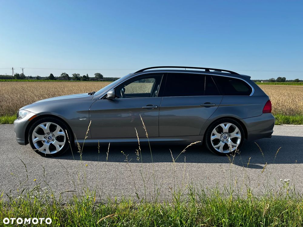 BMW Seria 3 325i xDrive - 8