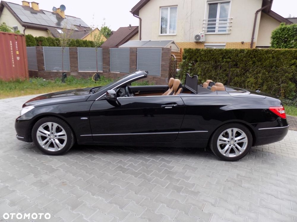 Mercedes-Benz Klasa E - 9