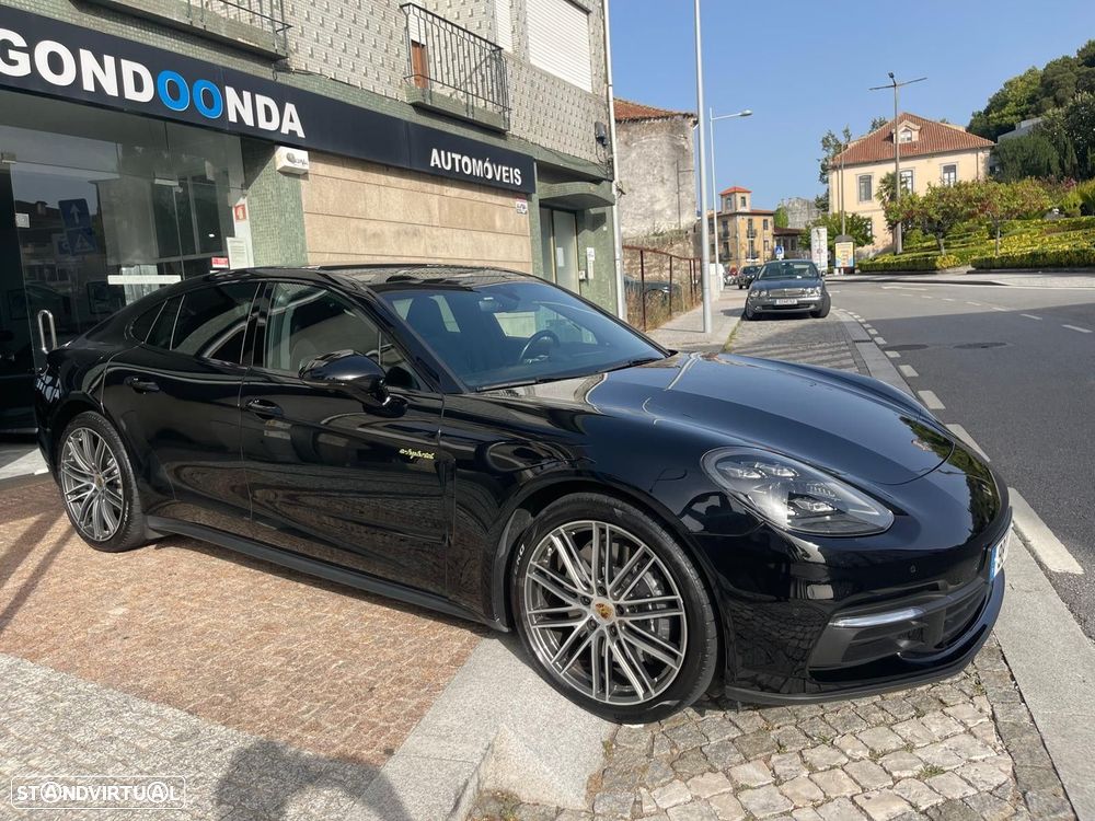 Porsche Panamera 4 E-Hybrid - 18