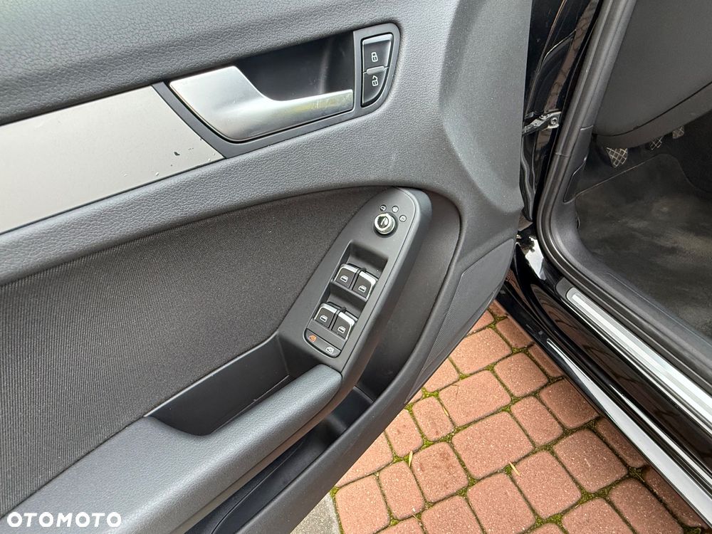 Audi A4 Avant 2.0 TDI DPF Attraction - 28