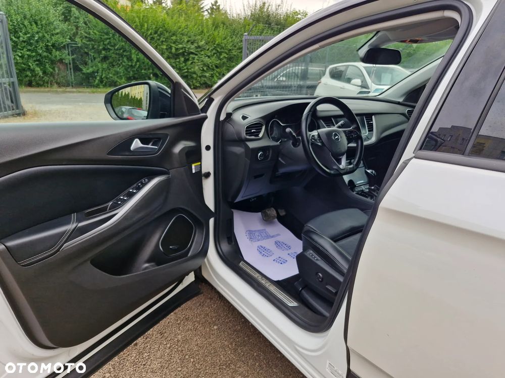 Opel Grandland X 1.6 Start/Stop Automatik Business INNOVATION - 11