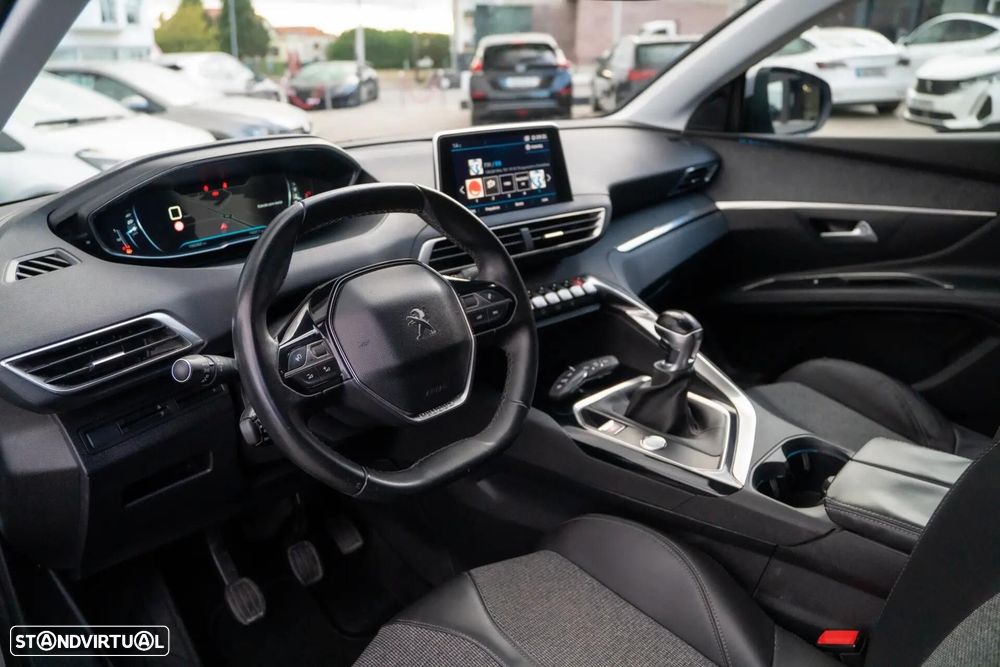 Peugeot 5008 1.6 BlueHDi Allure - 4