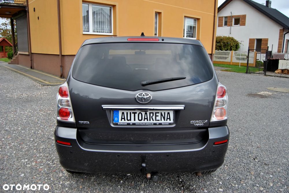 Toyota Corolla Verso 1.8 Sol + 7os - 15