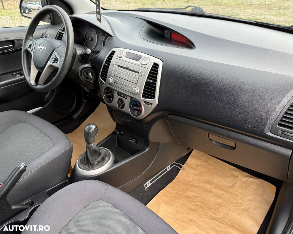 Hyundai i20 1.4 CRDI Style - 39