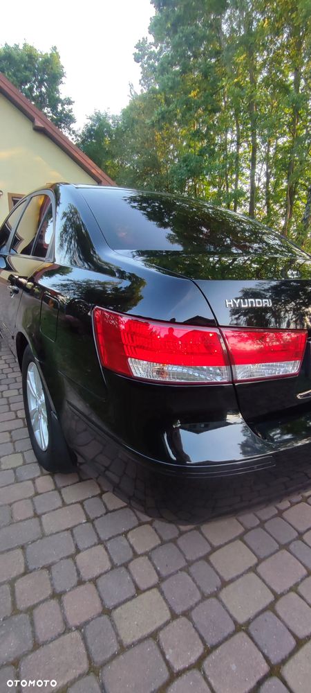 Hyundai Sonata 2.0 Style - 21