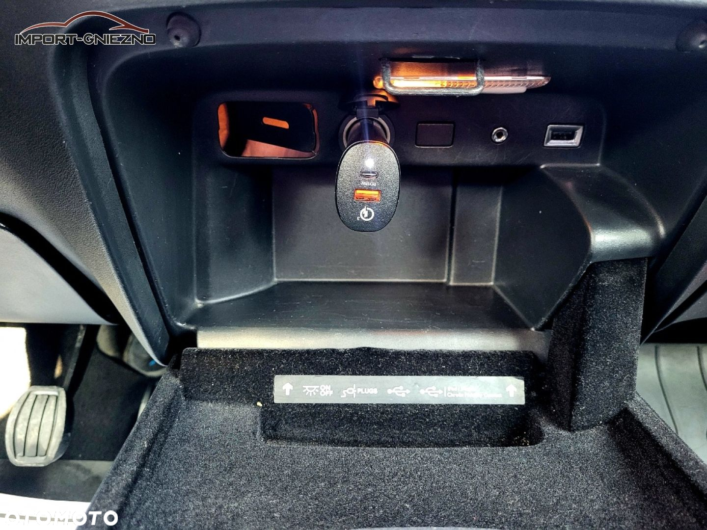 Citroën C4 Grand Picasso - 13