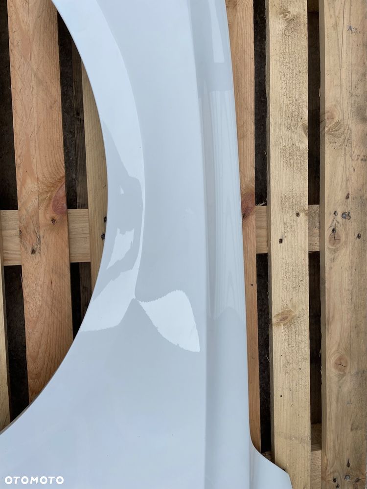 BŁOTNIK LEWY PRZÓD PRZEDNI AUDI Q5 I 8R0 BIAŁY - 6