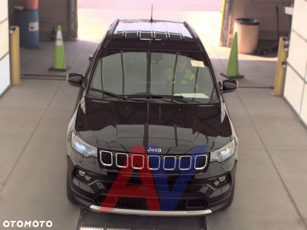 Jeep Compass - 3