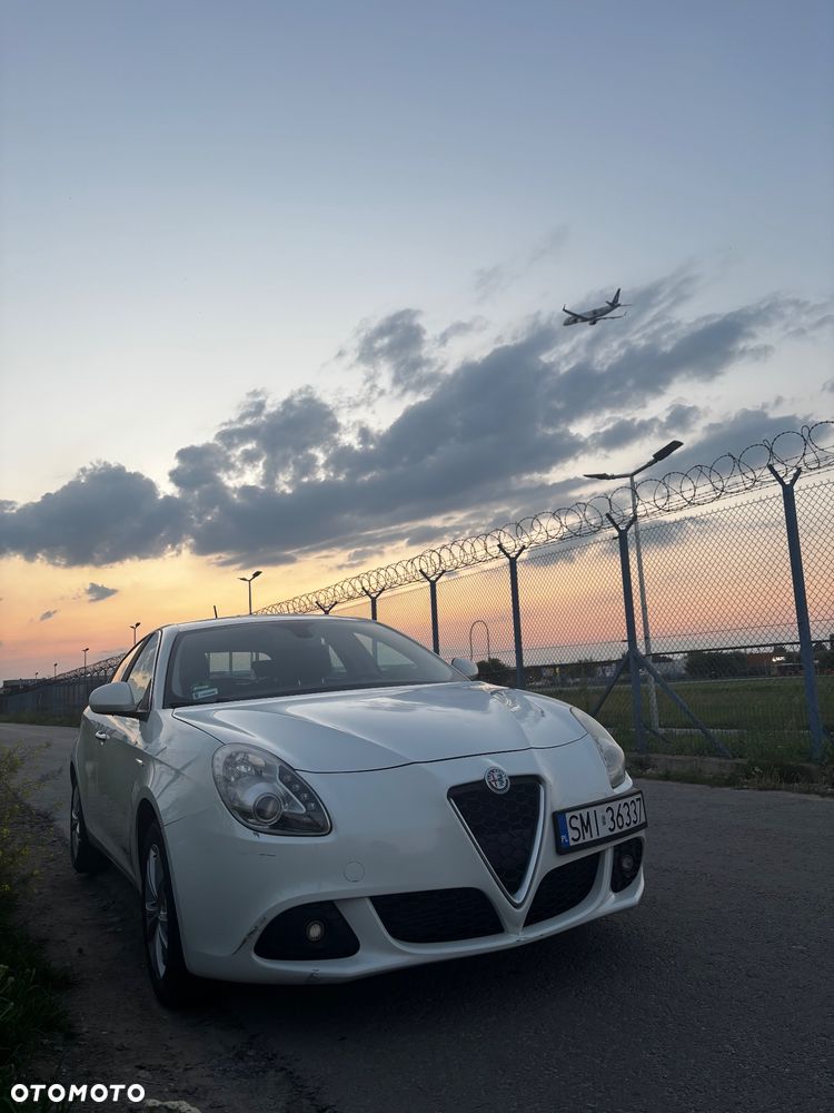 Alfa Romeo Giulietta 1.4 TB MultiAir Distinctive - 1