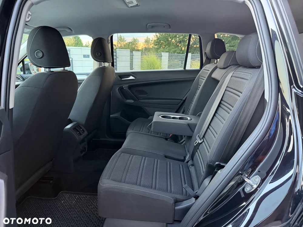 Volkswagen Tiguan - 17