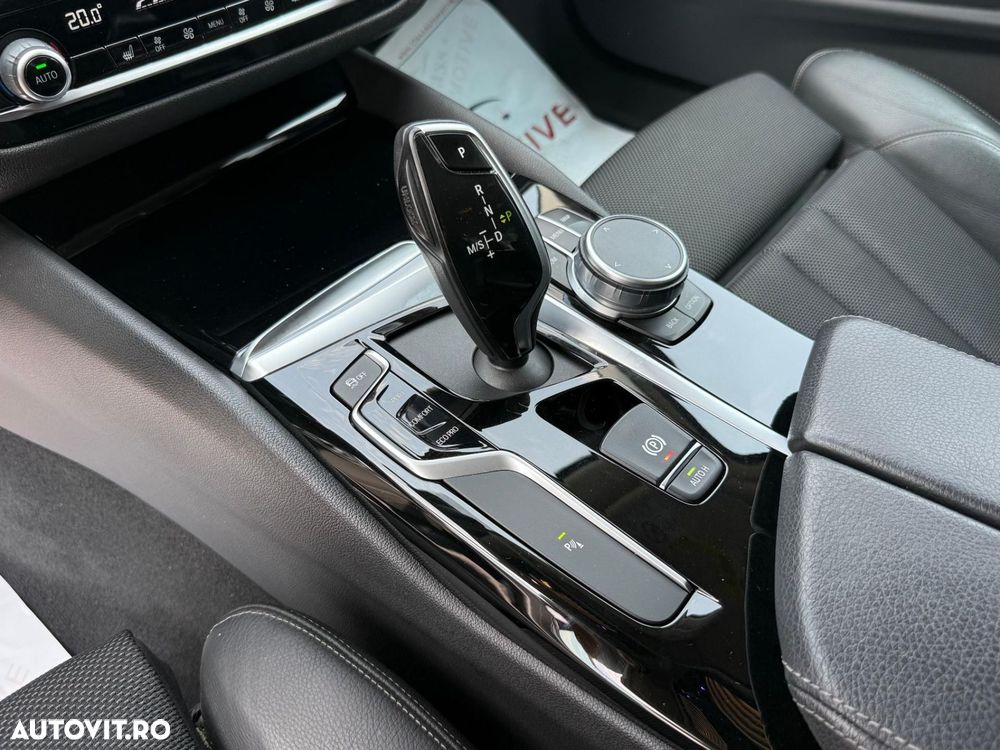 BMW Seria 5 - 28