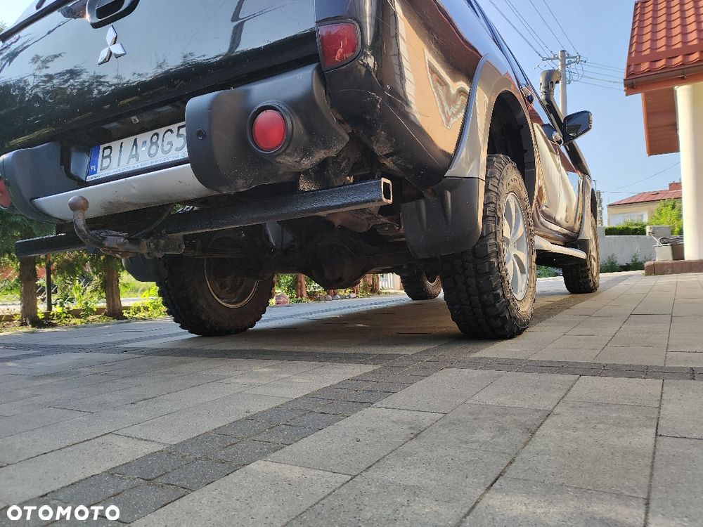 Mitsubishi L200 - 6