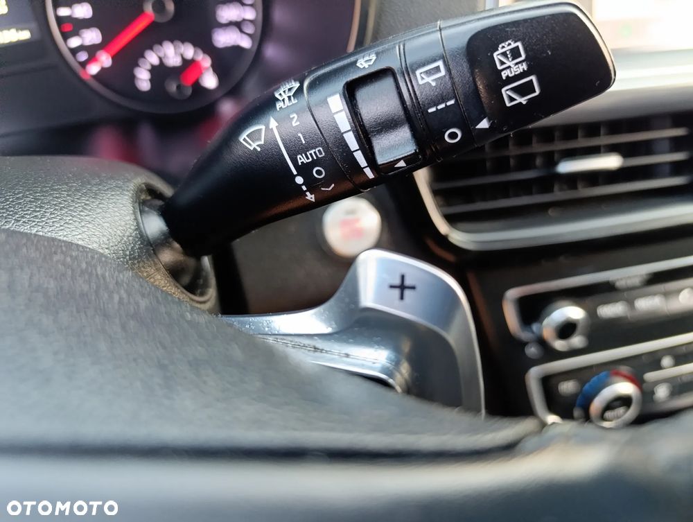 Kia Optima 1.7 CRDI XL DCT - 38