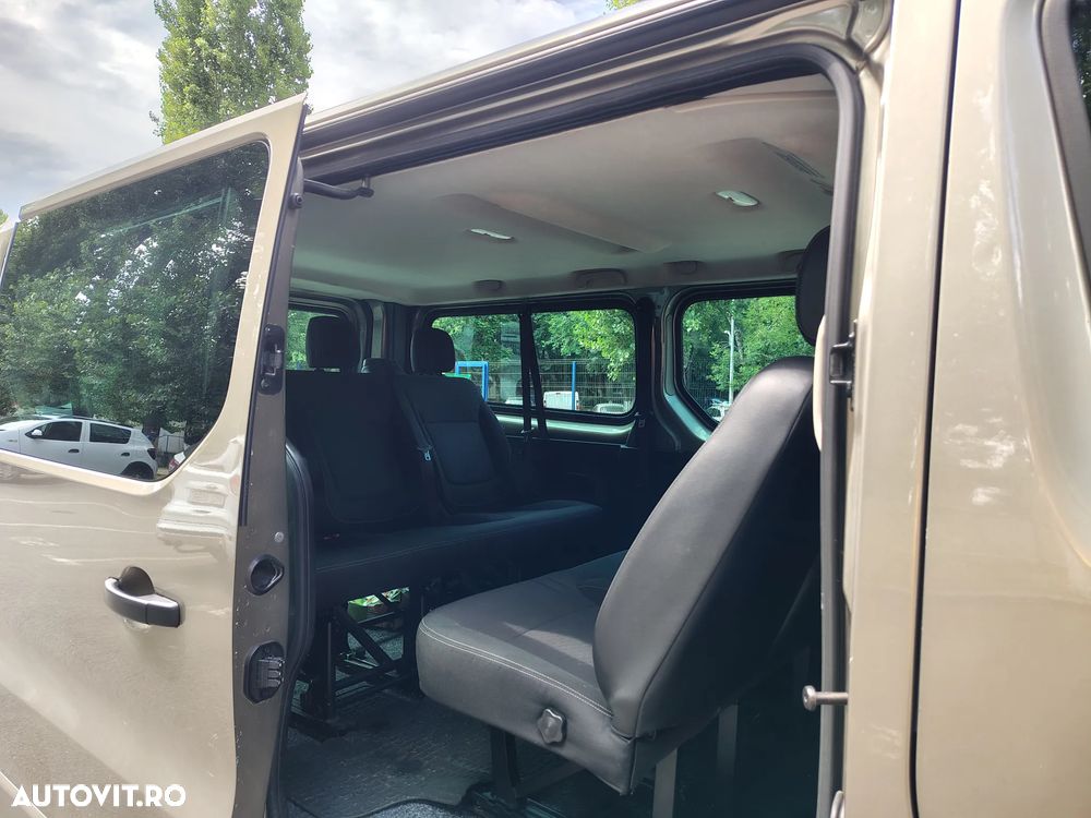 Opel Vivaro - 10