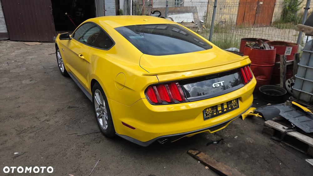 Ford Mustang 5.0 V8 GT - 1