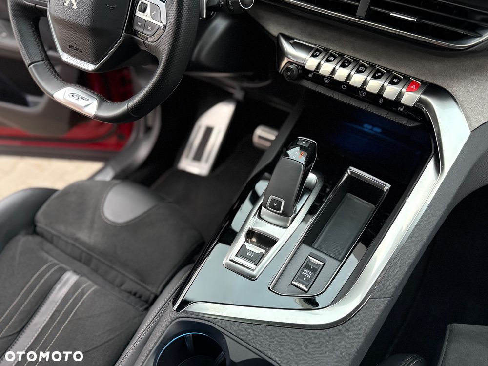 Peugeot 3008 PureTech 130 Stop & Start GPF EAT8 GT - 35