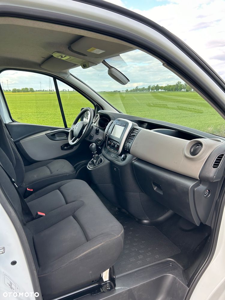 Renault Trafic - 18