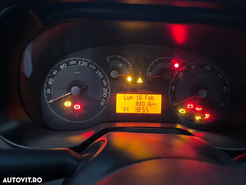 Fiat Linea 1.4 Active - 4