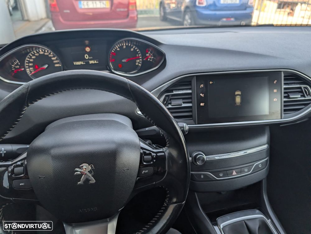 Peugeot 308 1.6 HDi SE Envy - 3